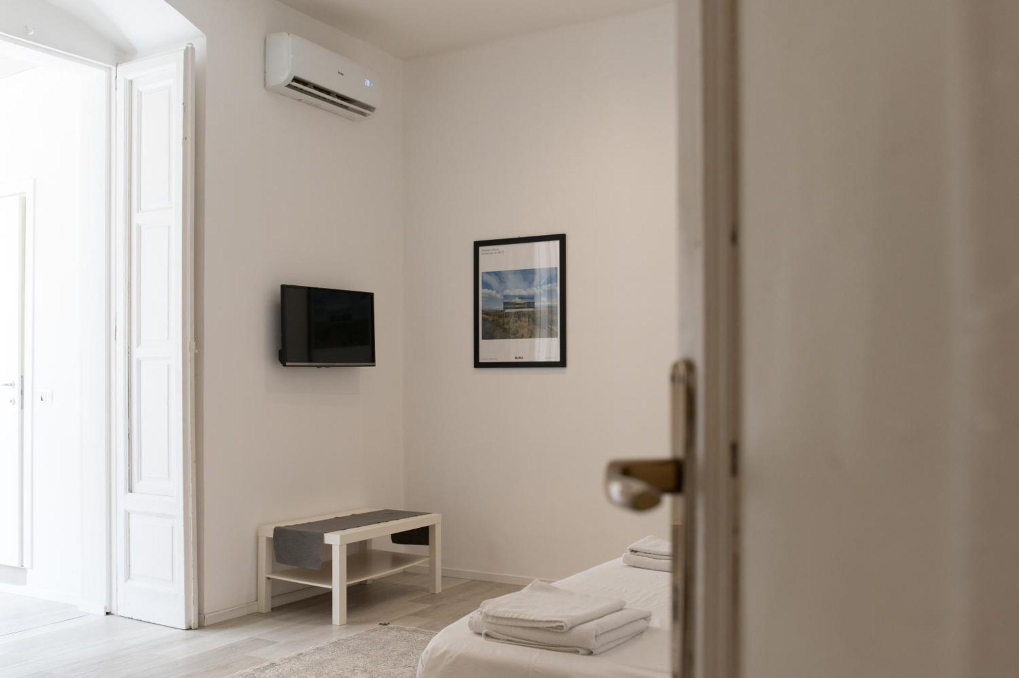 B&B Boutique Suite Бари Экстерьер фото
